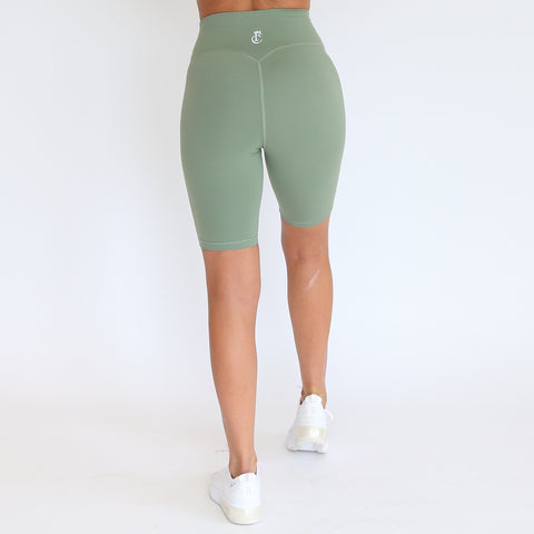 Referee Length Shorts